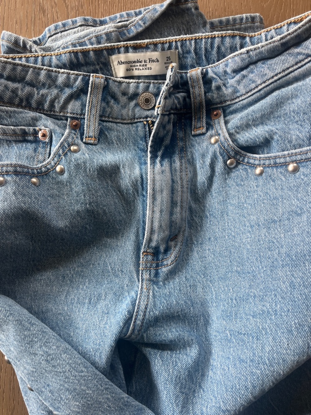 Abercrombie & Fitch Light Blue High-Rise Relaxed Jeans with Stud Accents